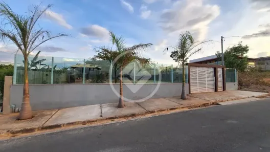 Fazenda/Sítio com 2 Quartos à venda, 1000m² no Jaboticatubas, Jaboticatubas