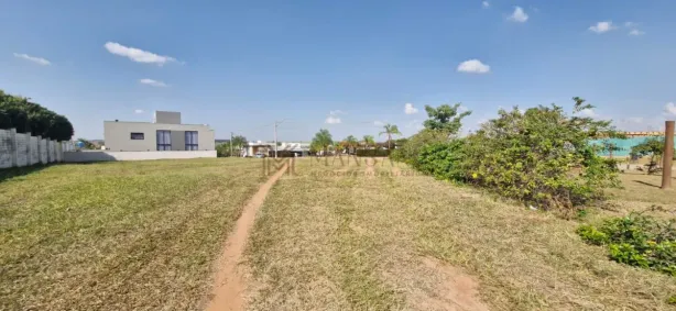 Lote/Terreno à venda, 845m² no Residencial Tamboré, Bauru