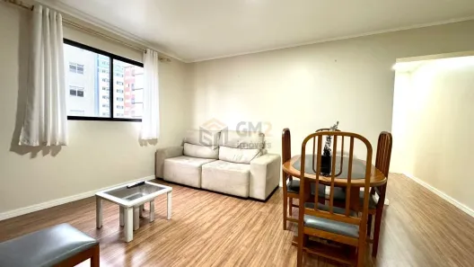 Apartamento com 2 Quartos à venda, 61m² no Centro, Curitiba