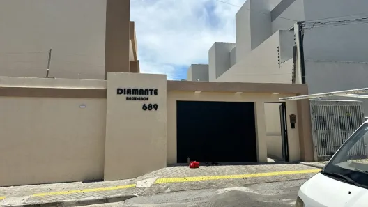 Casa de Condomínio com 4 Quartos à venda, 180m² no Pitangueiras, Lauro de Freitas