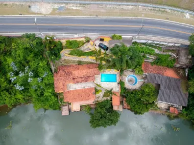 Fazenda/Sítio com 3 Quartos à venda, 138m² no Centro, Guararema