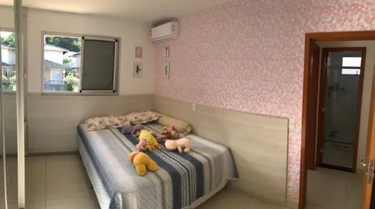 Sobrado com 4 Quartos à venda, 160m² no Vila João Vaz, Goiânia