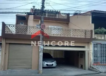 Sobrado com 4 Quartos à venda, 240m² no Jardim Lajeado, São Paulo