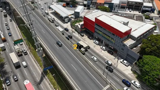Galpão/Depósito/Armazém para venda ou aluguel, 2000m² no Vila Anastácio, São Paulo