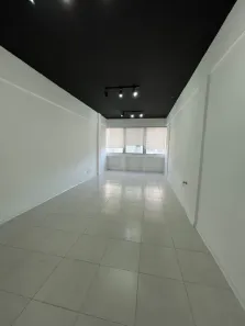 Sala Comercial à venda, 36m² no Petrópolis, Porto Alegre