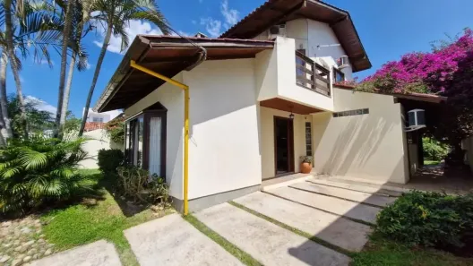 Casa com 4 Quartos à venda, 185m² no Itacorubi, Florianópolis