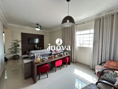 Apartamento com 3 Quartos à venda, 100m² no Vila Maria Helena, Uberaba