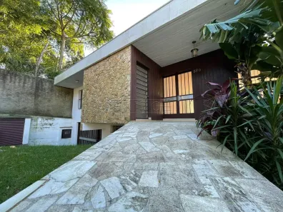 Imóvel Comercial para alugar, 380m² no Três Figueiras, Porto Alegre
