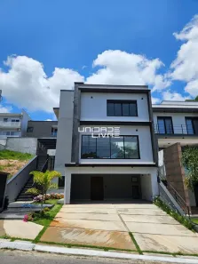 Sobrado com 3 Quartos à venda, 244m² no Mogi Moderno, Mogi das Cruzes