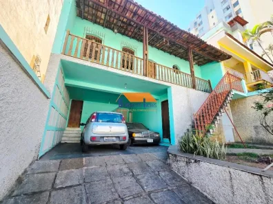 Casa com 5 Quartos à venda, 293m² no Nova Floresta, Belo Horizonte