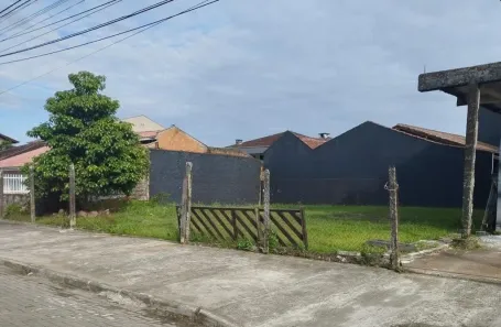 Lote/Terreno à venda, 714m² no Jardim Iririú, Joinville