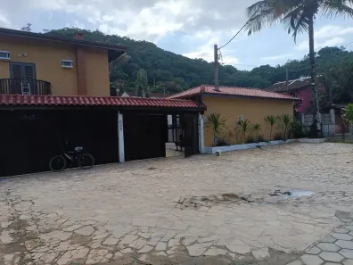 Casa com 9 Quartos à venda, 414m² no Enseada, Ubatuba