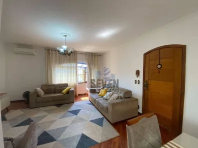 Casa com 4 Quartos à venda, 237m² no Jardim Cruzeiro do Sul, Bauru