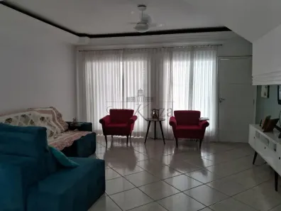 Casa de Condomínio com 3 Quartos à venda, 140m² no Jardim Califórnia, Jacareí