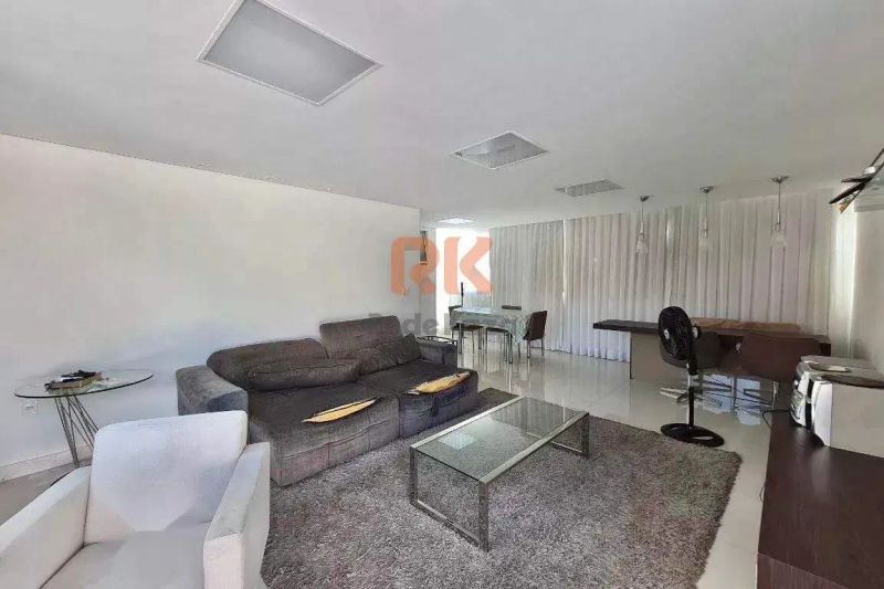 Casa com 4 quartos — Itapoã, Belo Horizonte