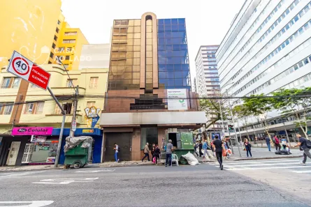 Prédio Comercial para alugar, 443m² no Centro, Curitiba