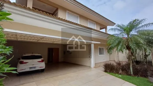Sobrado com 4 Quartos para alugar, 359m² no Parque São Paulo, Cascavel