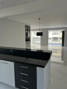 Apartamento com 3 Quartos para alugar, 170m² no Alphaville Centro Industrial e Empresarial/Alphaville., Barueri