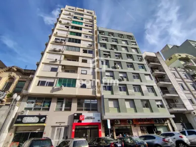 Apartamento com 2 Quartos à venda, 74m² no Centro Histórico, Porto Alegre