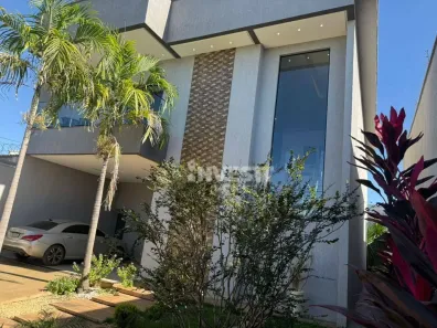 Sobrado com 3 Quartos à venda, 300m² no Goiânia 2, Goiânia