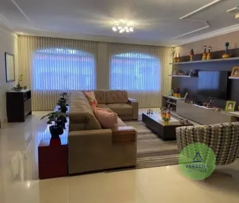 Casa com 3 Quartos à venda, 611m² no Vila Bertioga, São Paulo