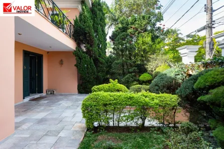 Prédio Comercial com 4 Quartos para venda ou aluguel, 704m² no Jardim Leonor, São Paulo