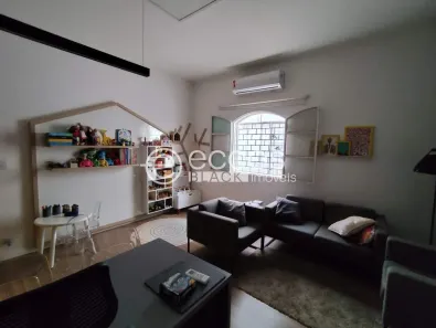 Casa com 3 Quartos à venda, 290m² no Lídice, Uberlândia