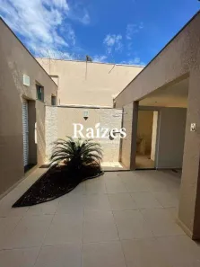 Casa com 4 Quartos à venda, 350m² no Brasil, Uberlândia