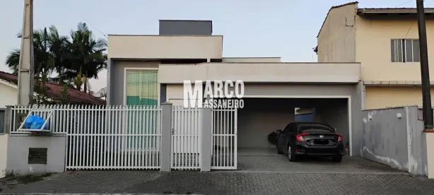 Casa com 3 Quartos à venda, 360m² no Centro, Balneário Barra do Sul