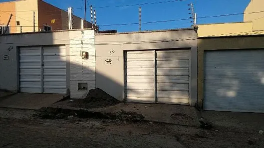 Casa com 2 Quartos à venda, 87m² no Barrocão, Itaitinga