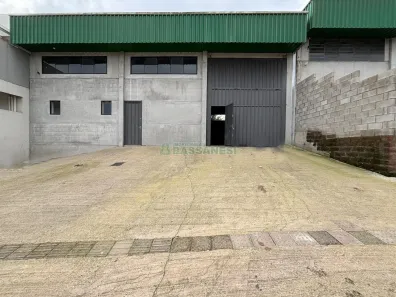Galpão/Depósito/Armazém para alugar, 252m² no América, Farroupilha