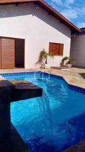 Casa com 3 Quartos à venda, 175m² no Parque São Domingos, Pindamonhangaba
