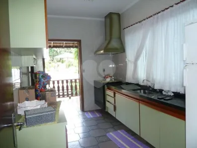 Fazenda/Sítio com 3 Quartos à venda, 270m² no Vila Salles, Atibaia
