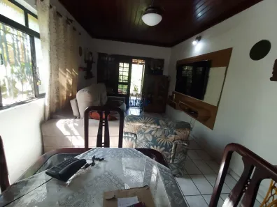 Casa com 2 Quartos à venda, 157m² no Jardim Nomar, Caraguatatuba