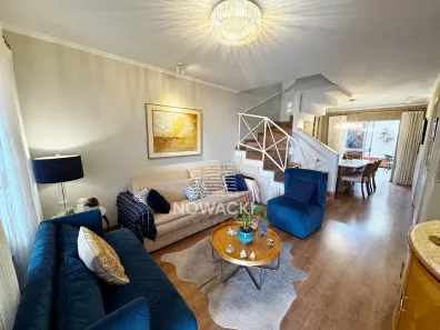 Sobrado com 4 Quartos à venda, 144m² no Mercês, Curitiba