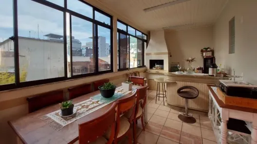 Cobertura com 4 Quartos à venda, 180m² no Centro, Florianópolis