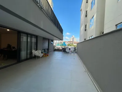 Apartamento com 3 Quartos à venda, 205m² no Canto, Florianópolis