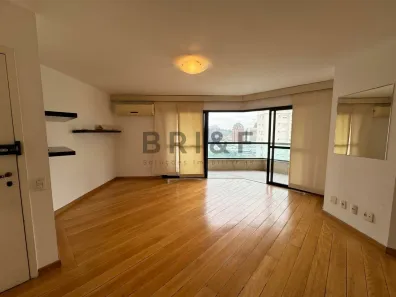 Apartamento com 3 Quartos para alugar, 126m² no Santo Amaro, São Paulo