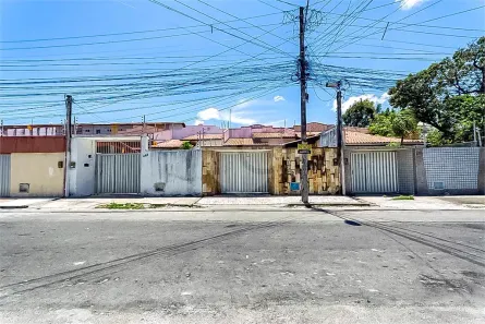 Casa com 3 Quartos à venda, 109m² no Messejana, Fortaleza