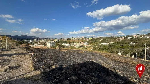 Lote/Terreno à venda, 360m² no , Brumadinho