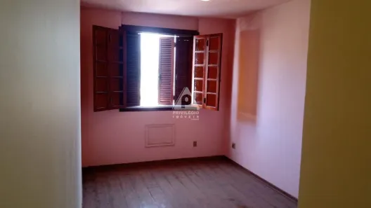 Kitnet com 1 Quarto à venda, 27m² no Santa Teresa, Rio de Janeiro