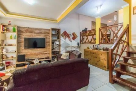 Casa com 3 Quartos à venda, 182m² no Espírito Santo, Porto Alegre