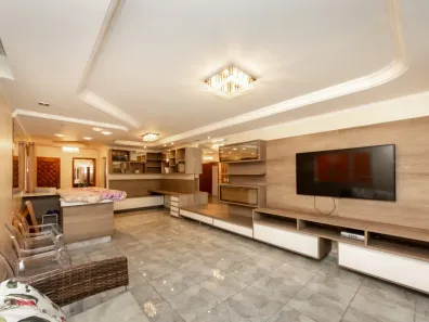 Sobrado com 4 Quartos à venda, 228m² no Vila Parque Jabaquara, São Paulo