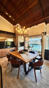 Casa de Condomínio com 3 Quartos à venda, 200m² no Canto da Praia, Itapema