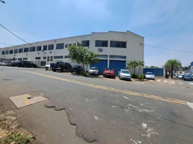 Galpão/Depósito/Armazém para alugar, 2618m² no Higienópolis, Piracicaba