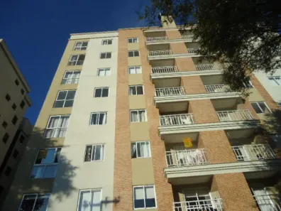 Apartamento com 2 Quartos para alugar, 95m² no Novo Mundo, Curitiba