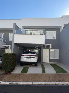 Casa de Condomínio com 3 Quartos à venda, 175m² no Parque Jamaica, Londrina