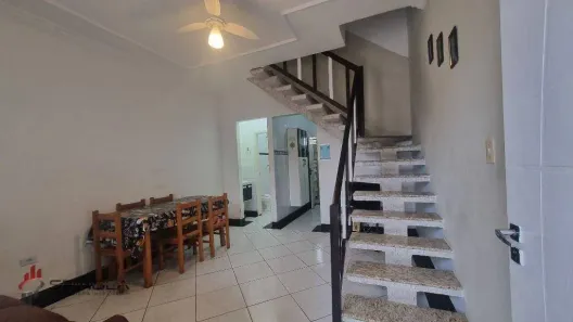 Sobrado com 2 Quartos à venda, 76m² no Caiçara, Praia Grande