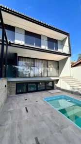 Casa com 3 Quartos à venda, 359m² no Ipanema, Porto Alegre