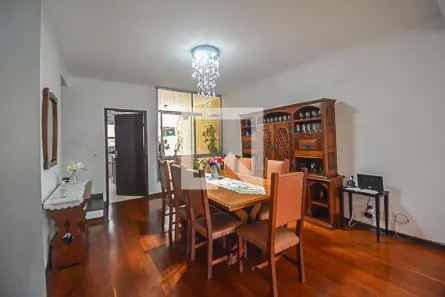 Casa com 3 Quartos à venda, 201m² no Jardim do Mar, São Bernardo do Campo